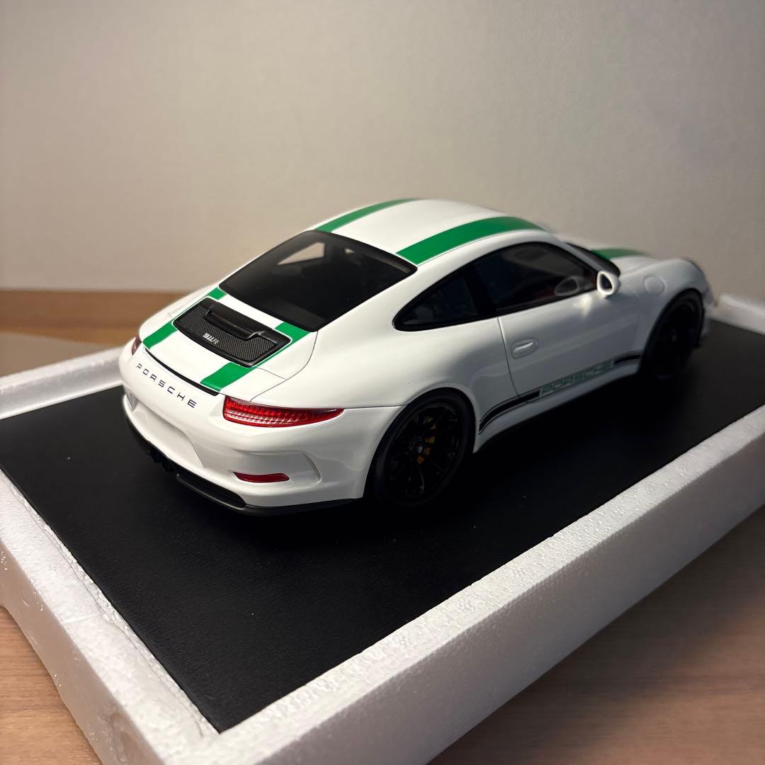 スパーク　spark porsche ポルシェ　911 R 1/18 ミニカー