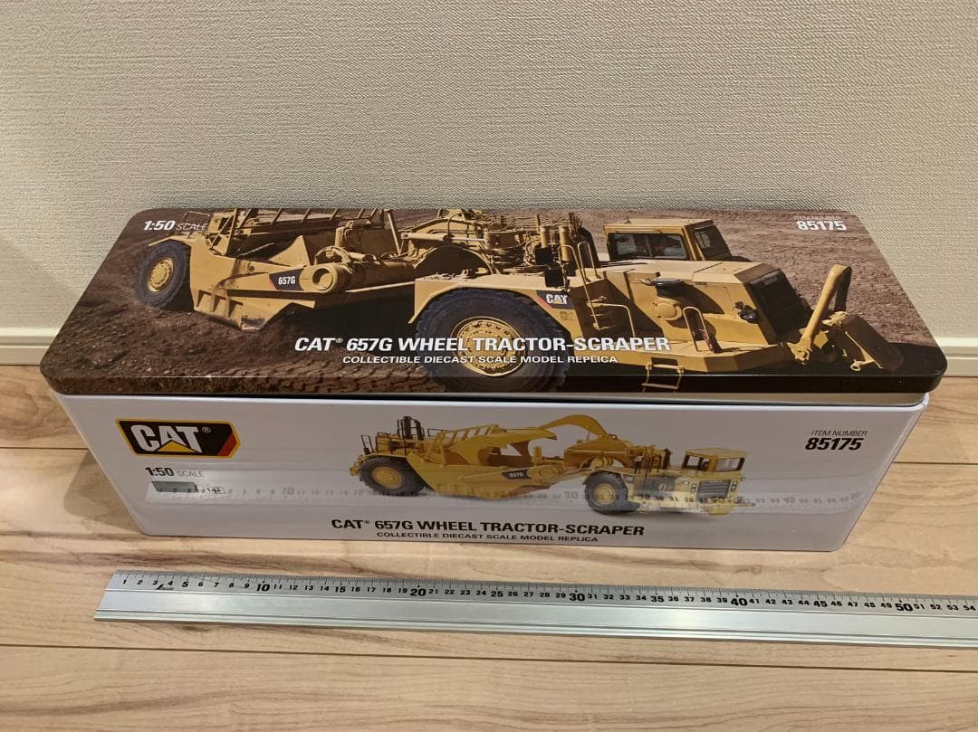 ミニカー DM 1/50 CAT 657G WHEEL TRACTOR-SCRAPER