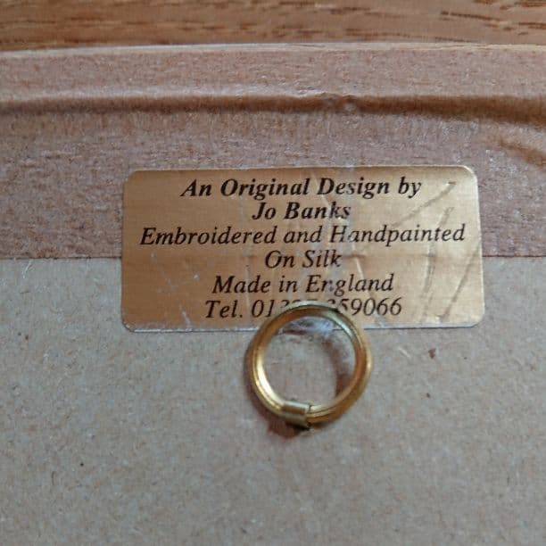 シルク糸の刺繍絵画