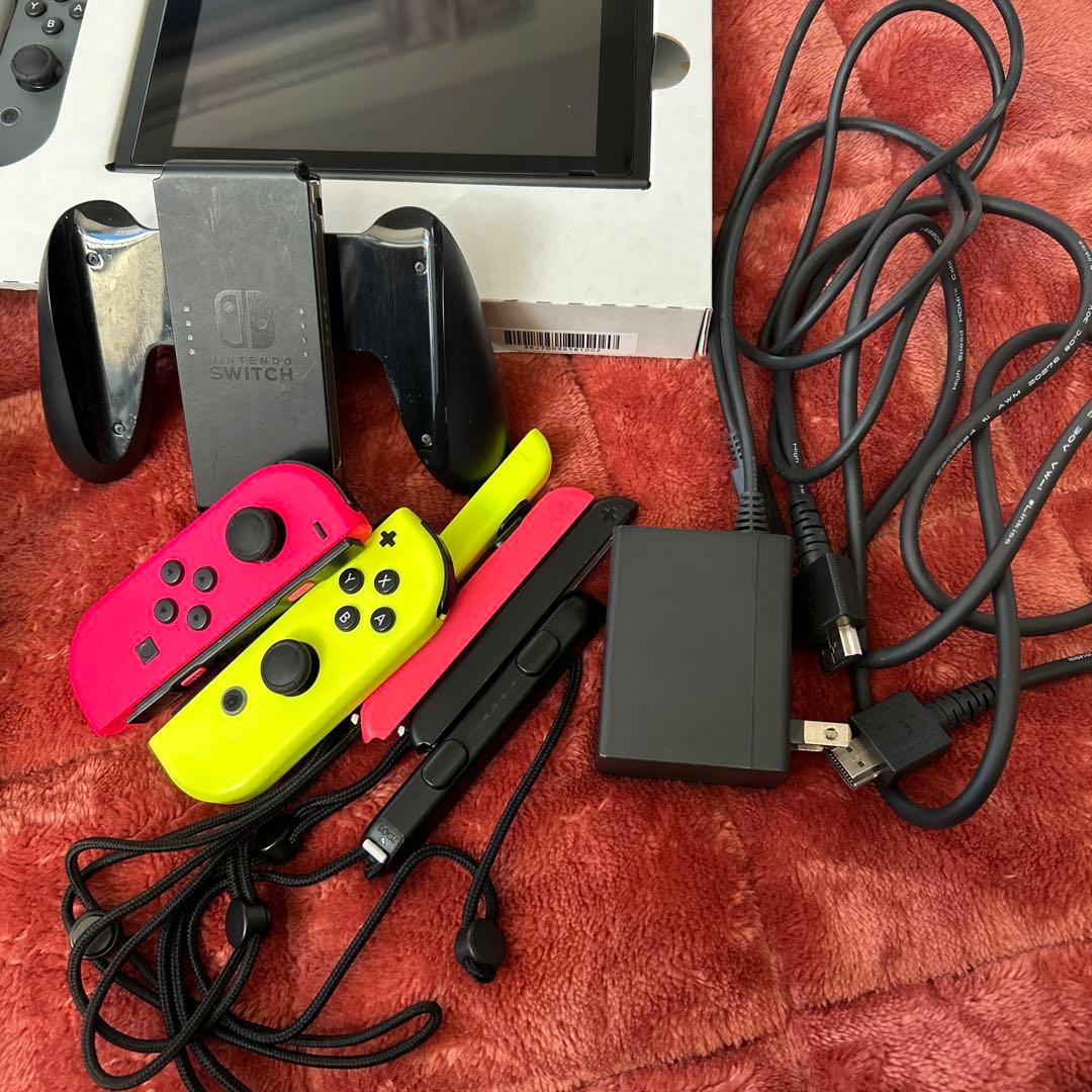 Nintendo Switch 本体 グレー/カラフルジョイコン付き