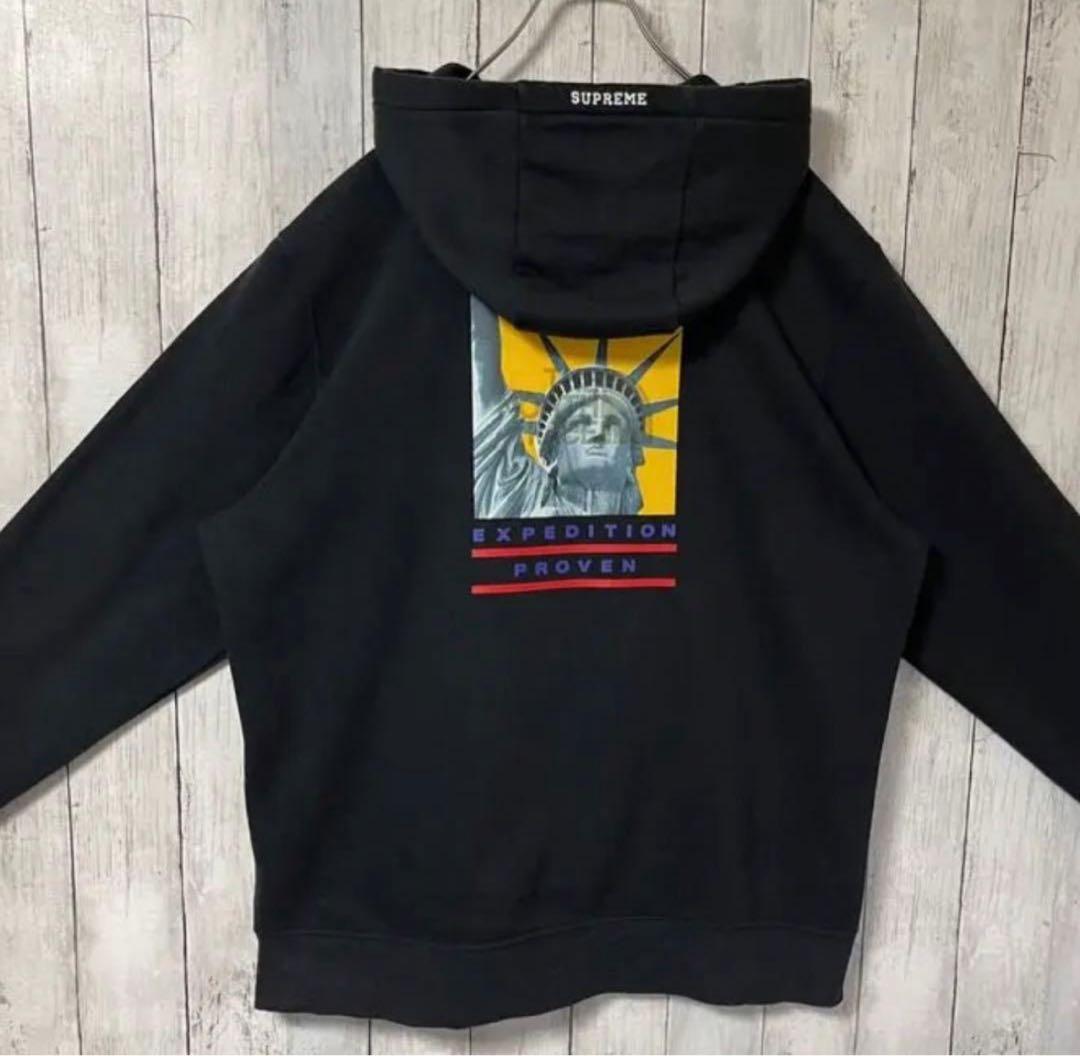完売品　supureme the north face パーカー