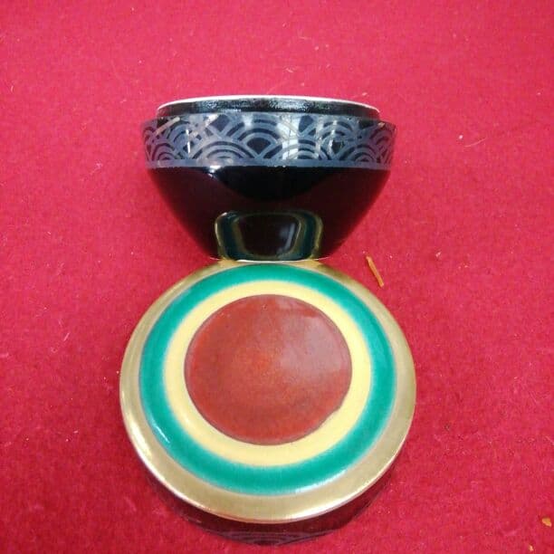 茶道具　青海波　独楽香合