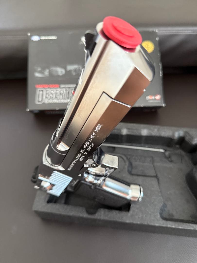 DESERT EAGLE .50 ガスガン クロームステンレス