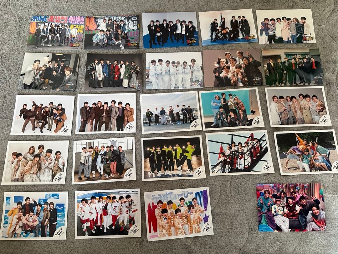 WEST. グッズセット (うちわ,キーホルダー,写真,本,ピンナップなど)