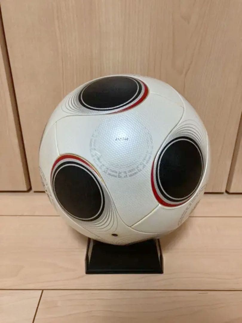 ラスト1つユーロパス公式球アディダス チームガイスト テラパス