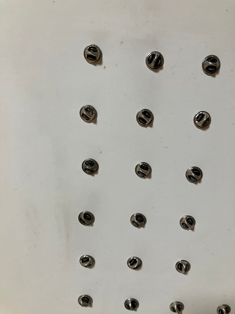 EXPO86 世界66カ国の国旗ピンバッジ - メルカリ