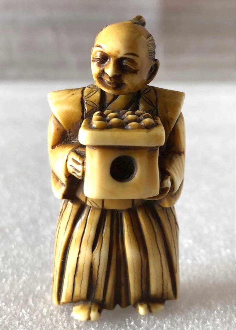 極上 根付 和彫 置物 骨董 古美術品 細密細工 からくり人形
