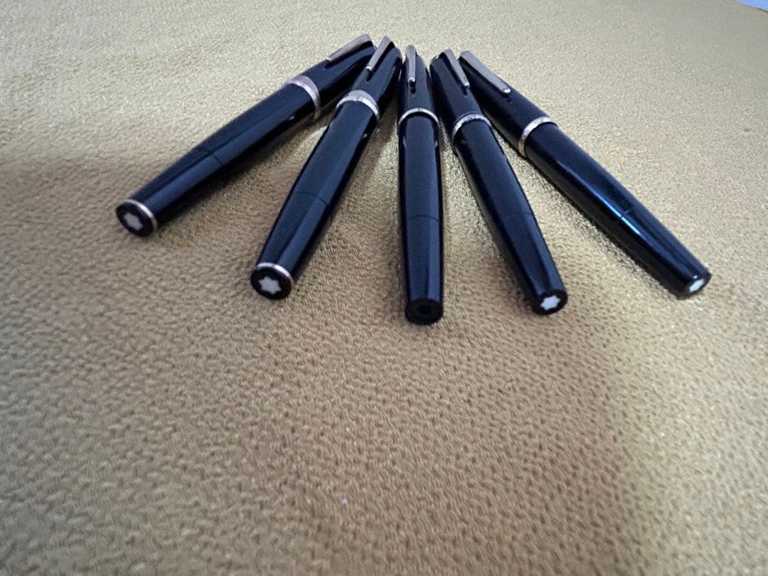 モンブラン万年筆 5本セット 黒の通販はau PAY マーケット - 輸入雑貨