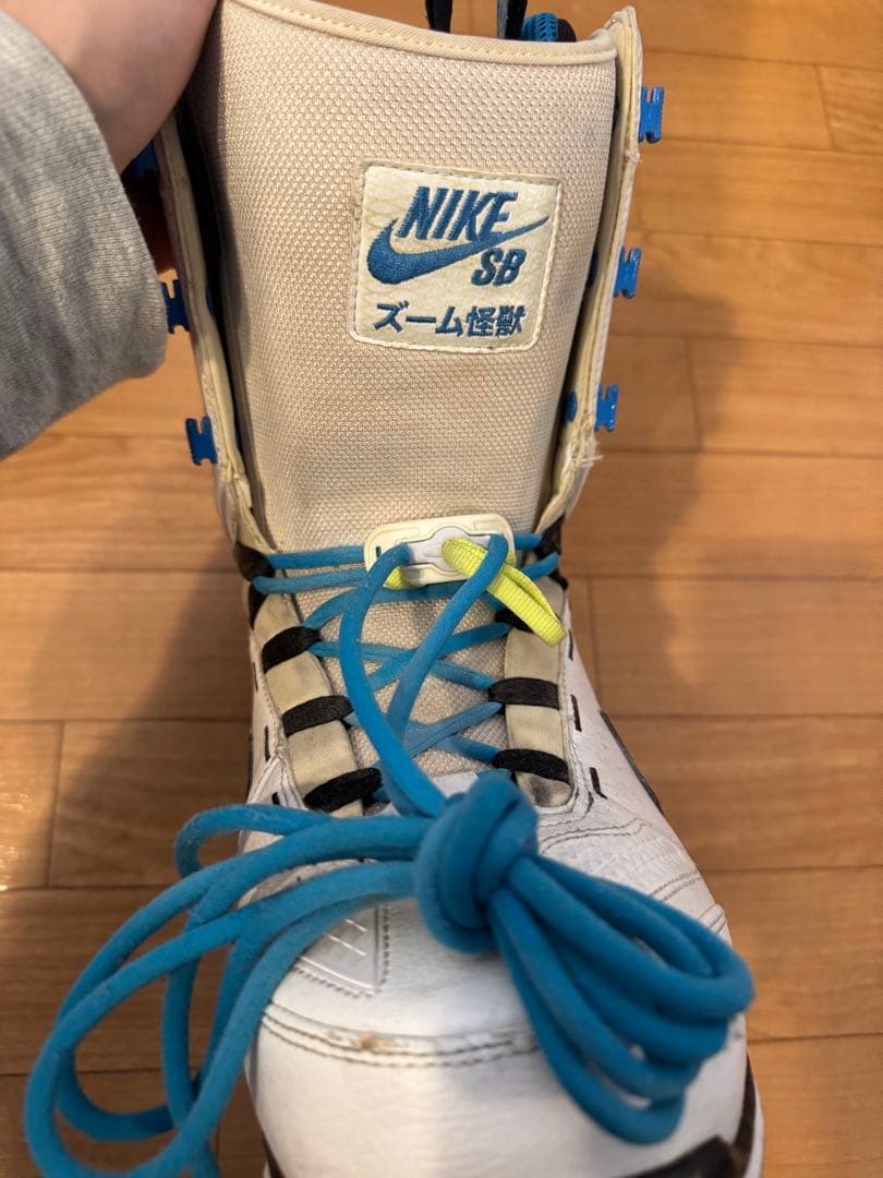 おかさん　NIKE SB ズーム怪獣 ブーツ 27cm