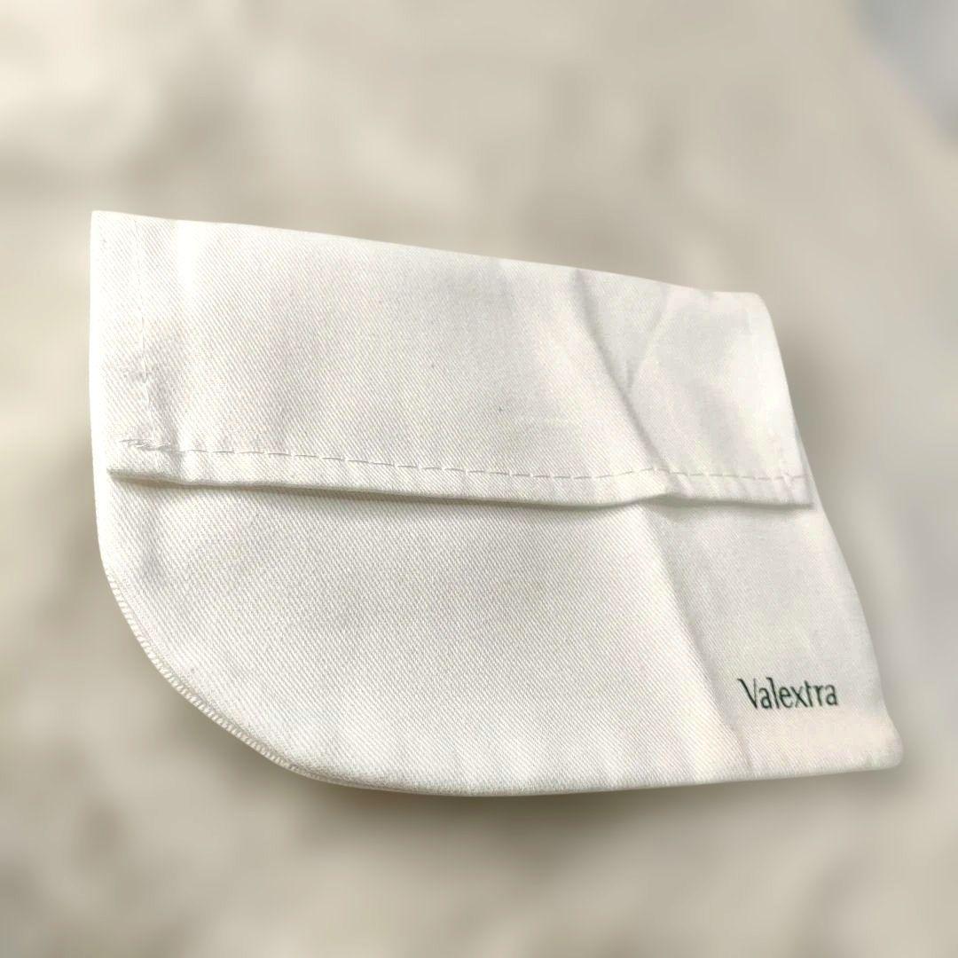 美品✨ヴァレクストラ　ジップ アラウンド カードフォルダー カードケース 財布