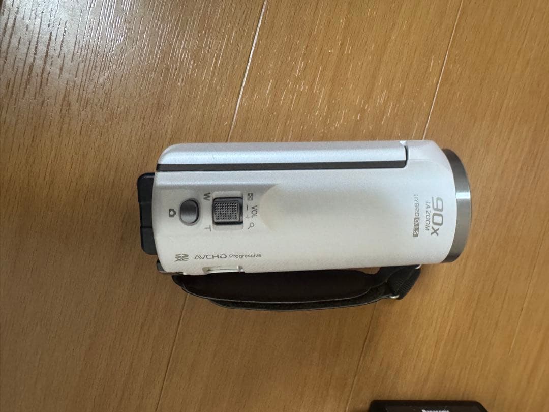 Panasonic パナソニック　ビデオカメラ　HC-V360M