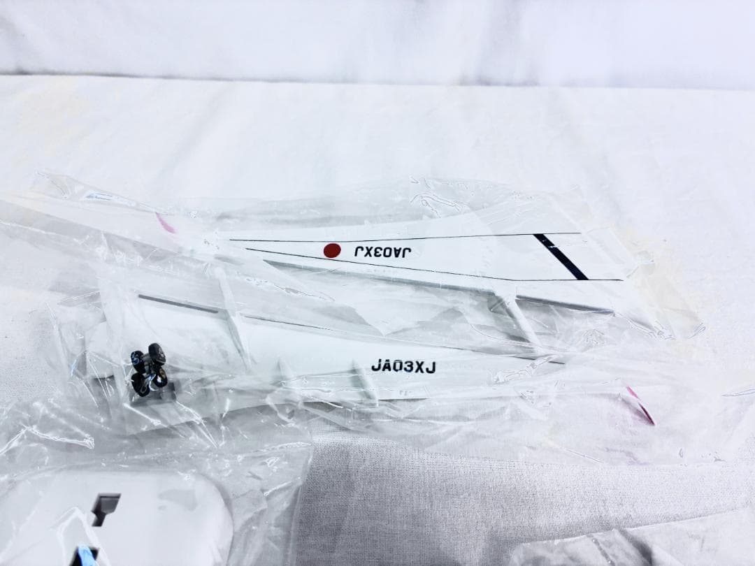 【新品未使用】JAL / AIRBUS A350-900 日本航空 1/200