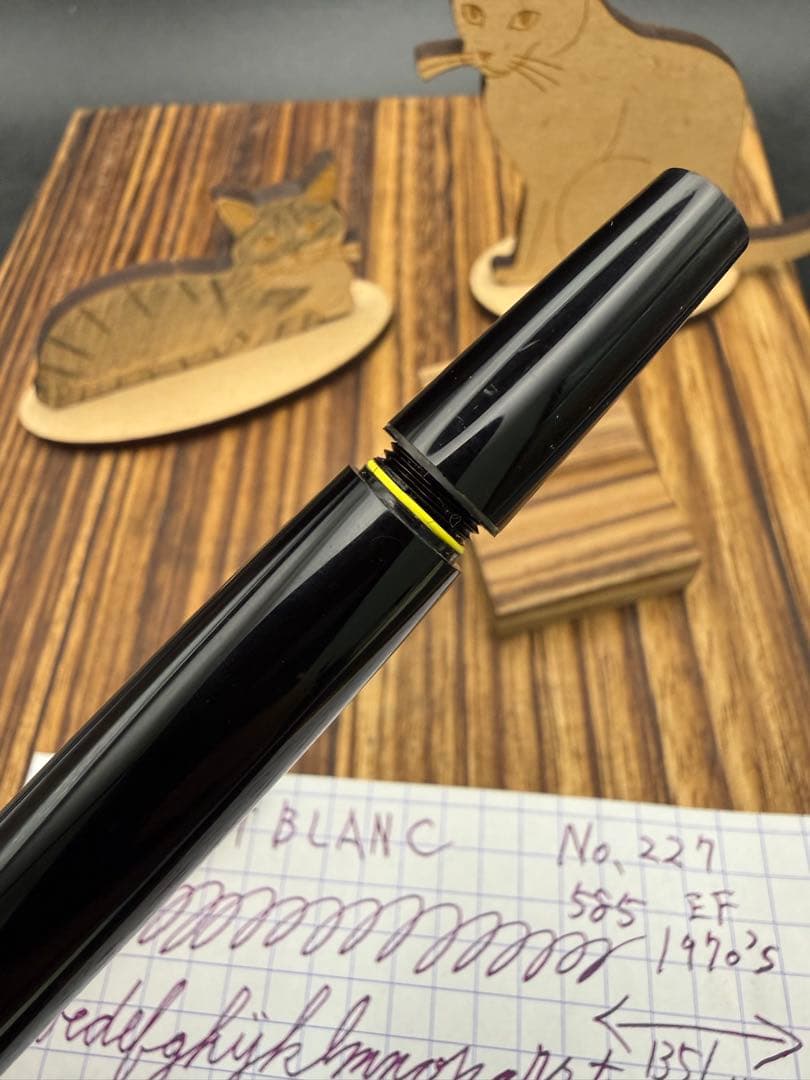 MONTBLANC 万年筆 NO.227 14K張キャップ 585