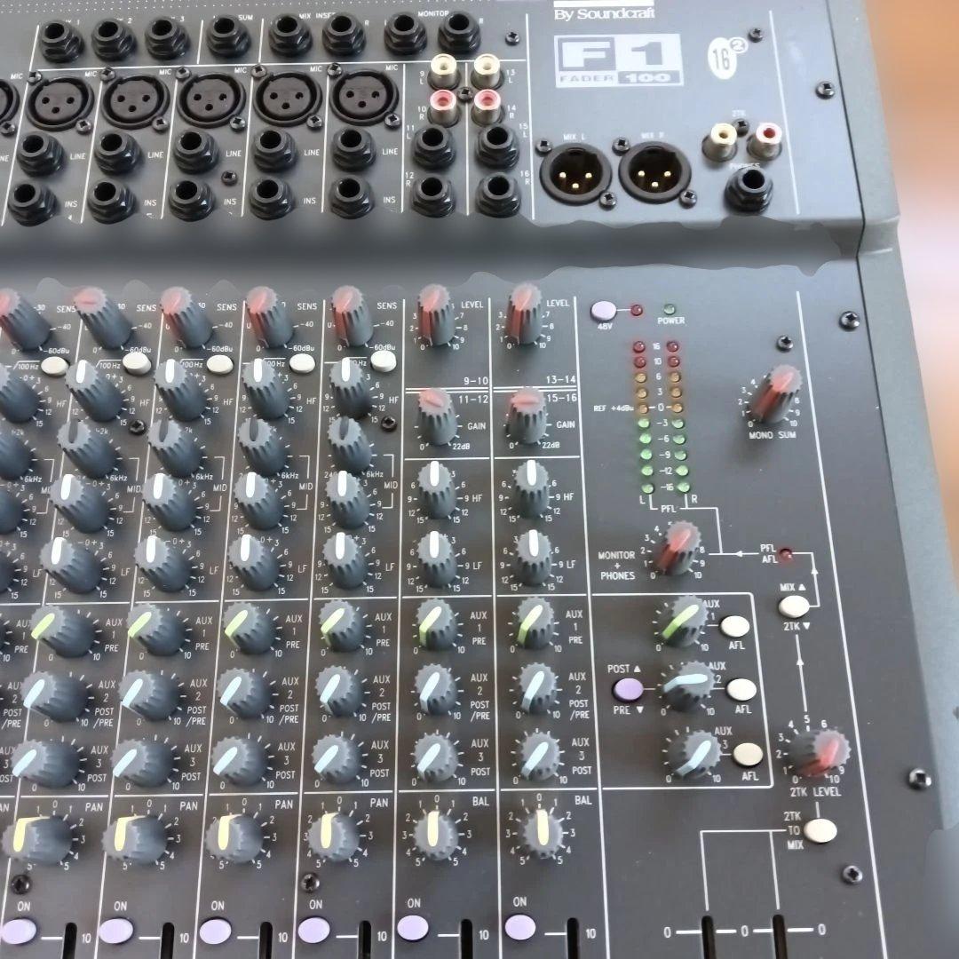 配信機器・PA機器・レコーディング機器 Soundcraft SPIRIT Folio