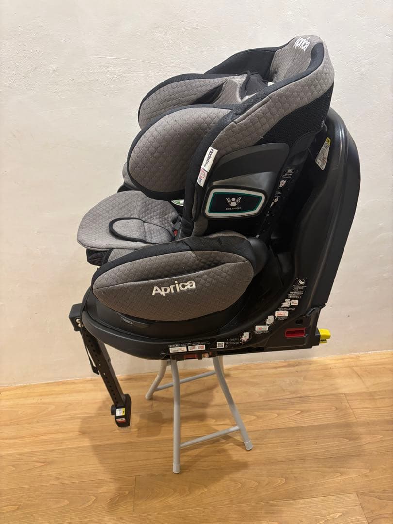 Aprica フラディア グロウ isofix 360° セーフティ プレミアム