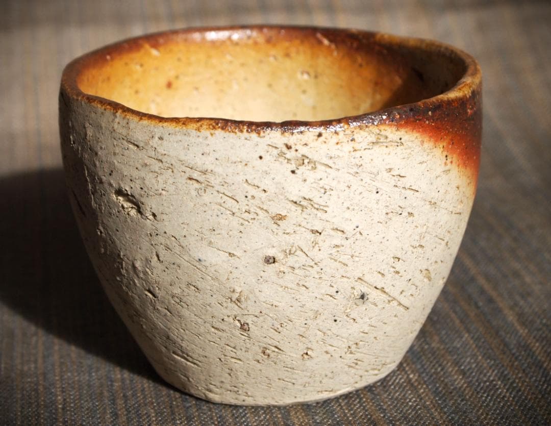 人気作家★星正幸【師：森陶岳】★備前《緋襷》ぐいのみ★共箱・布・栞