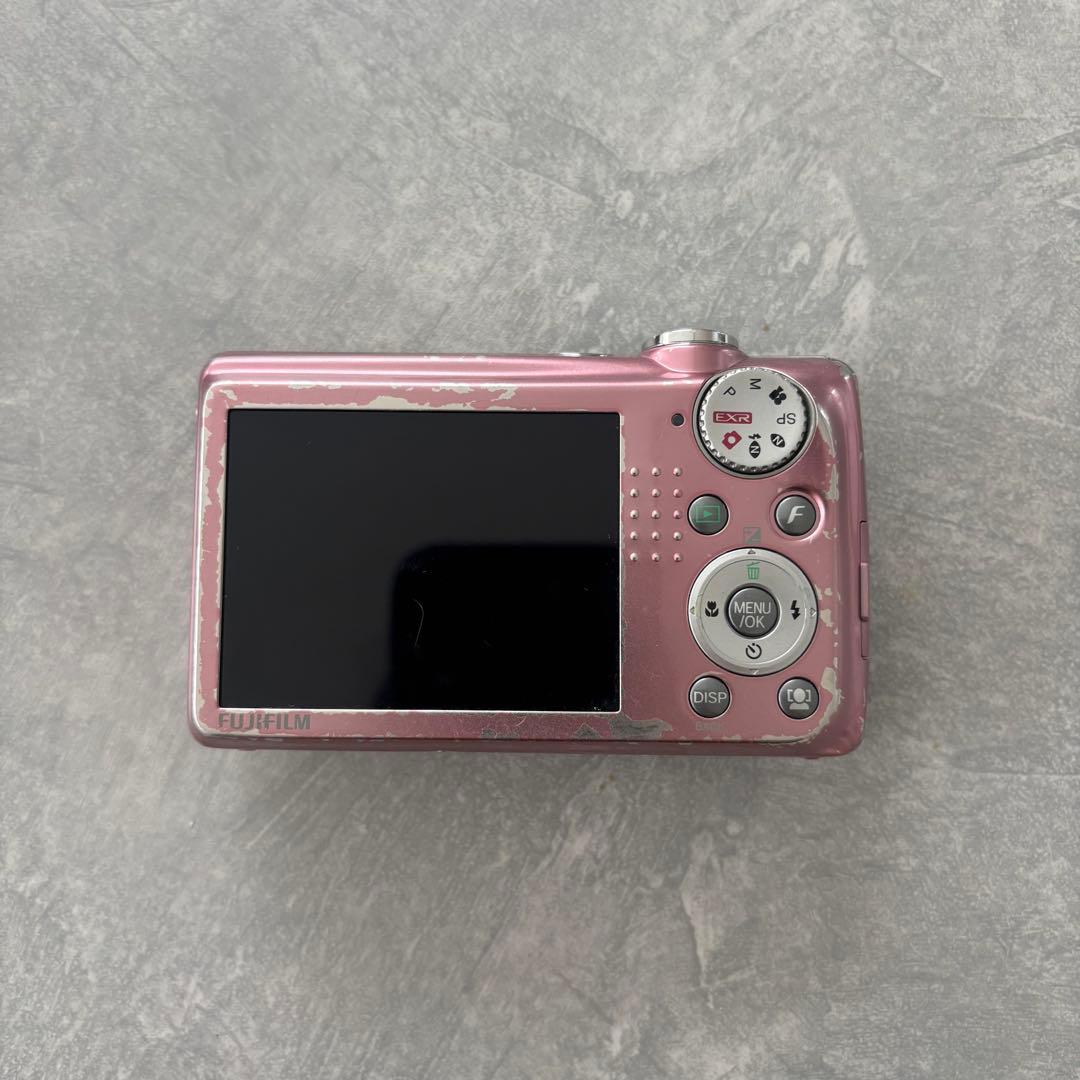 FUJIFILM FINEPIX F70EXR ピンク ※レンズカバー難あり - メルカリ