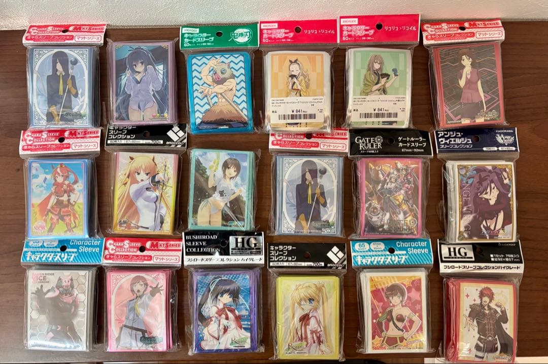 キャラクタースリーブ　デッキシールド　60個　まとめ売り