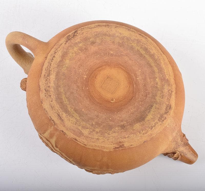 中国　紫砂　黄泥　陳鳴遠製　桑の葉に蚕　急須　茶壷　D　R5364E