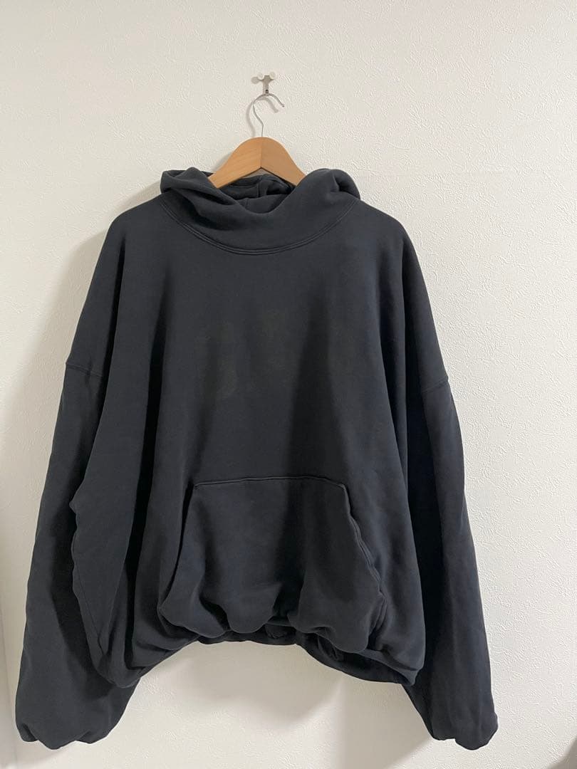 新品未使用　yeezy gap balenciaga dove hoodie
