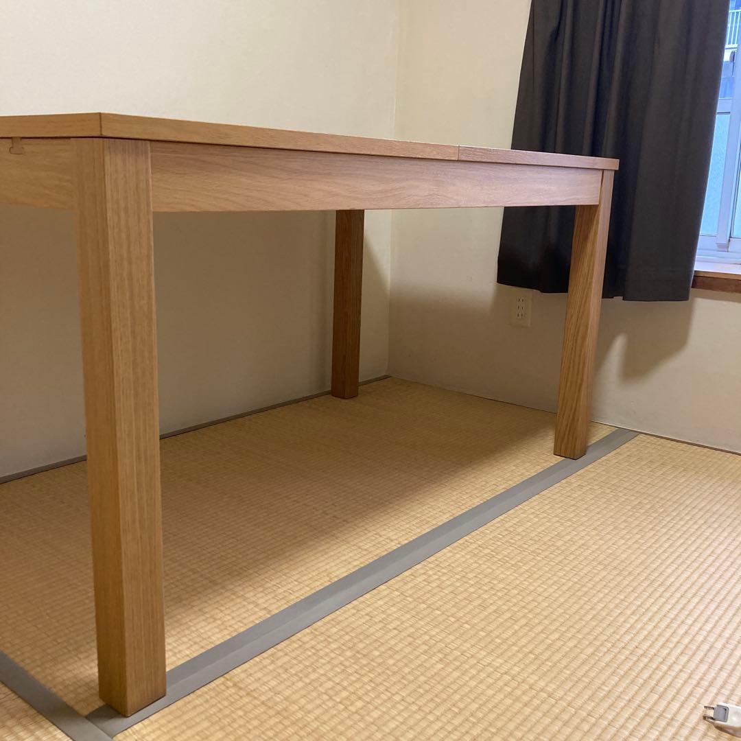 IKEA BJURSTA　大型伸長式テーブル　4〜7日で発送