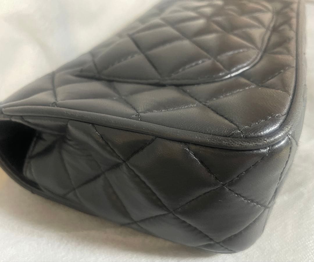 ひ*り様 Givenchy 黒いキルティングショルダーバッグ