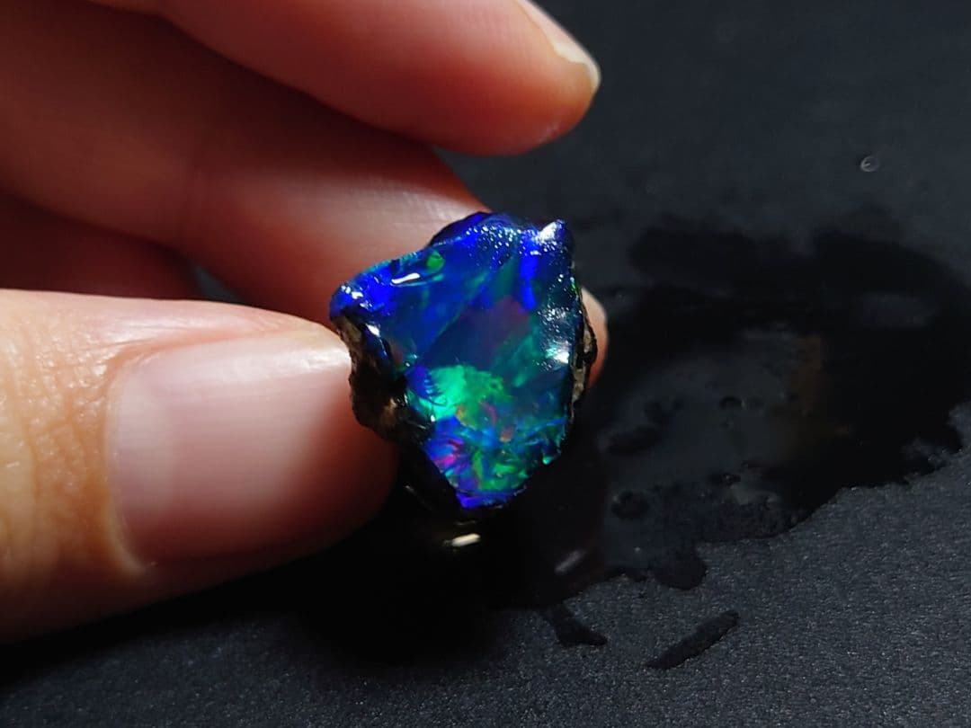 エチオピア オパール 原石 鉱物 標本 プレシャス ウェロ産