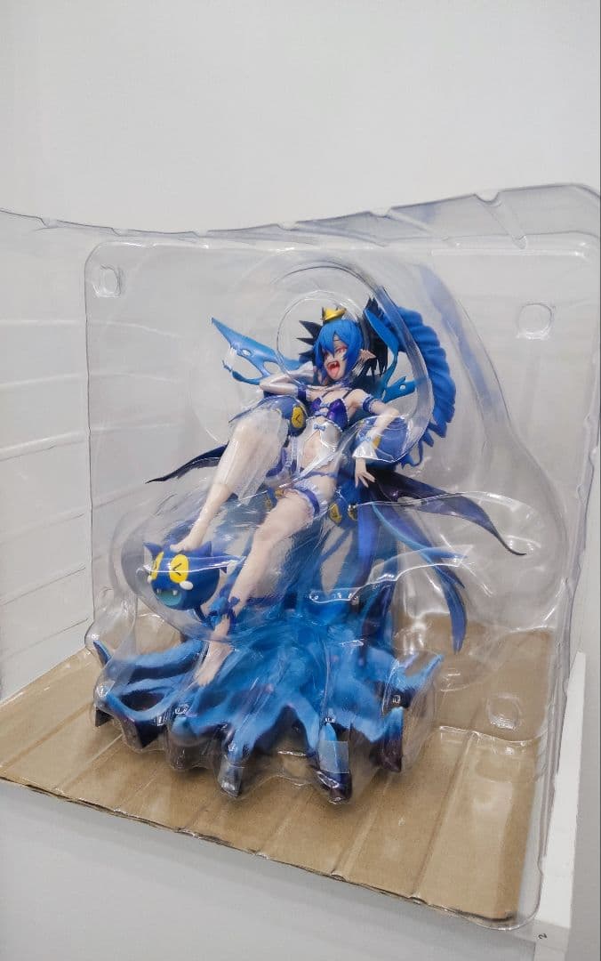 ボンバーガール アクア AMAKUNI フィギュア