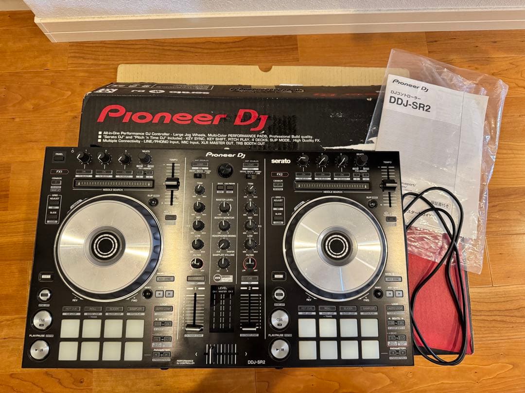 Pioneer DJ DDJ-SR2 DJコントローラー Pioneer DDJ-SR2 2-Channel Serato DJ Controller for sale online | eBay