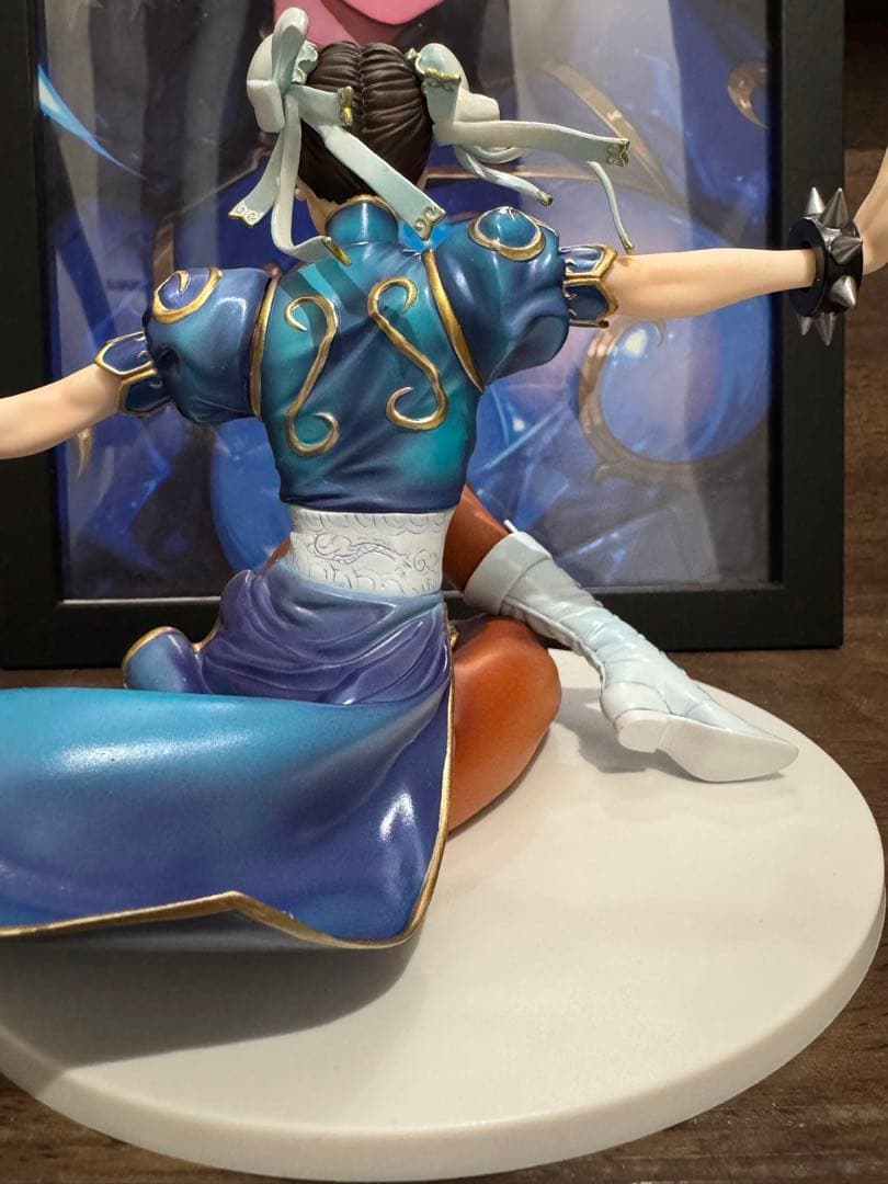 Fighters Legendary 春麗 1/8 完成品フィギュア