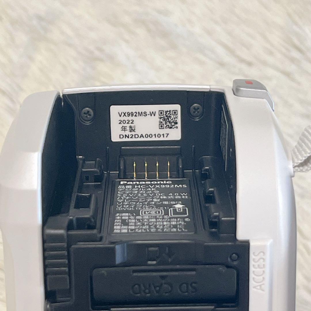 [極美品］Panasonic 4Kビデオカメラ HC-VX992MS ポーチ付