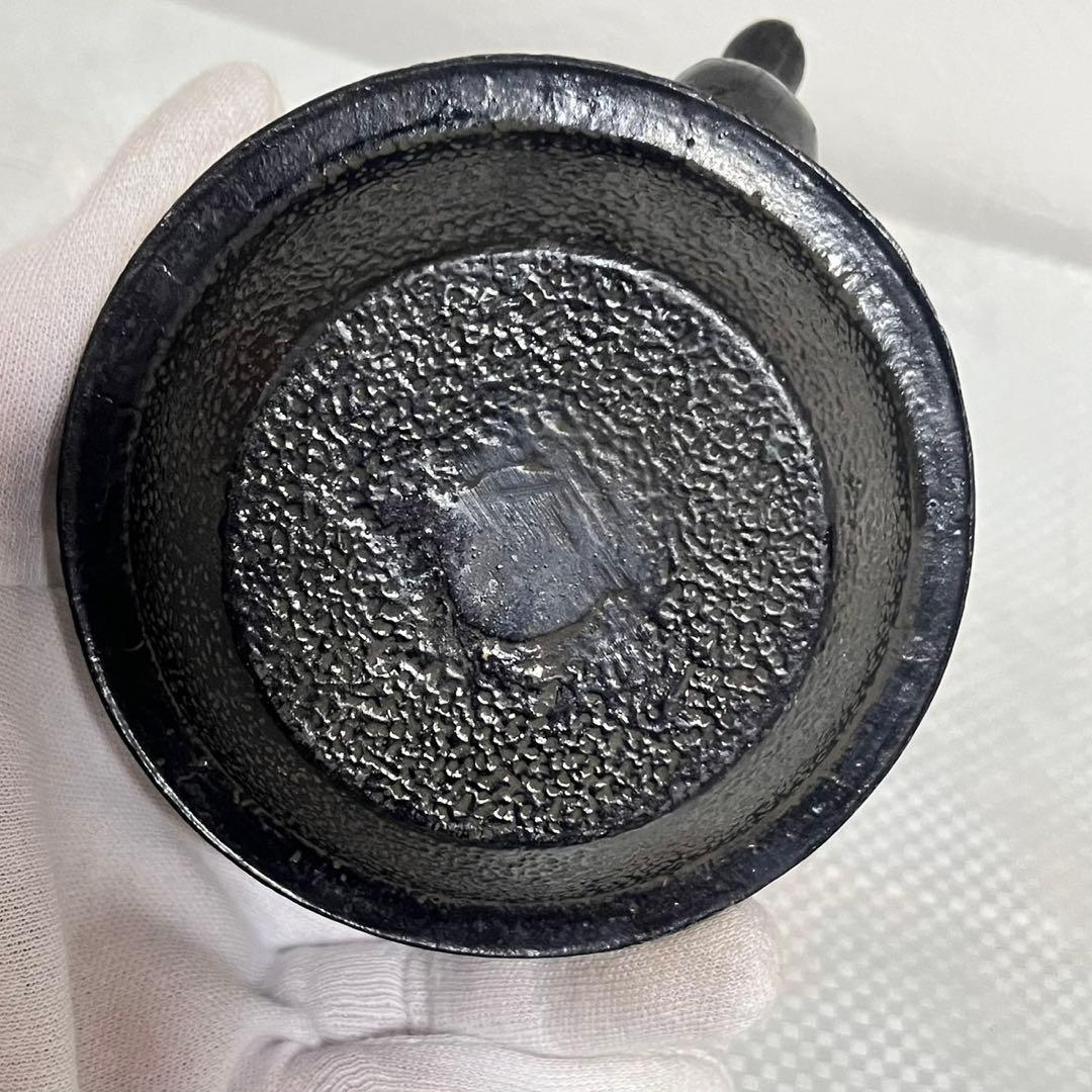 黒い鋳鉄製鉄瓶 - メルカリ