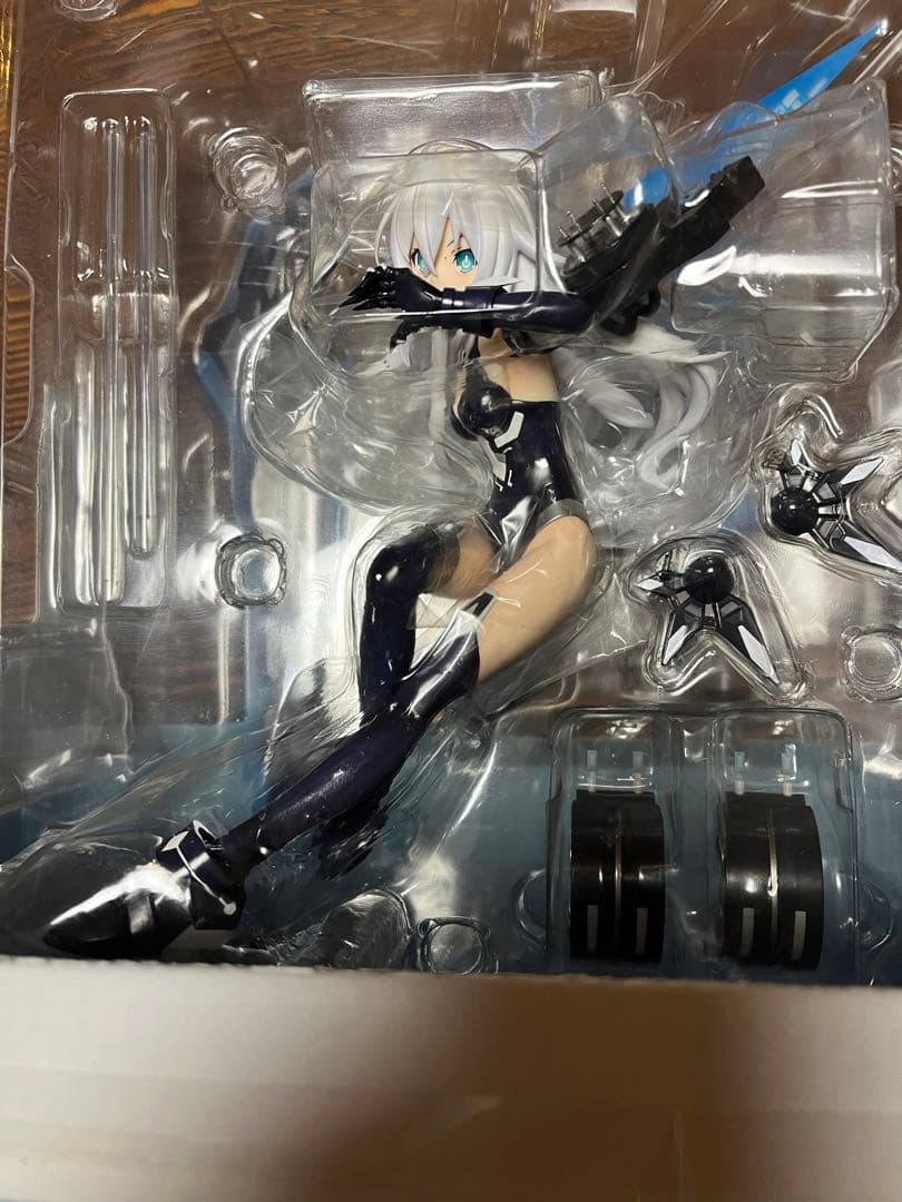 1/6スケールのメタルバウンドカーとハンニバルのマスクタイプのホット