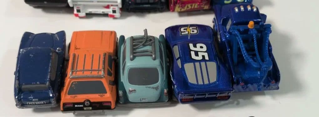 カーズ ミニカー 24台セット