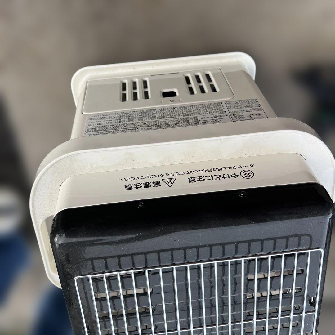 イワタニ デカ暖CB-STV-DKD ガスストーブ 1.35KW