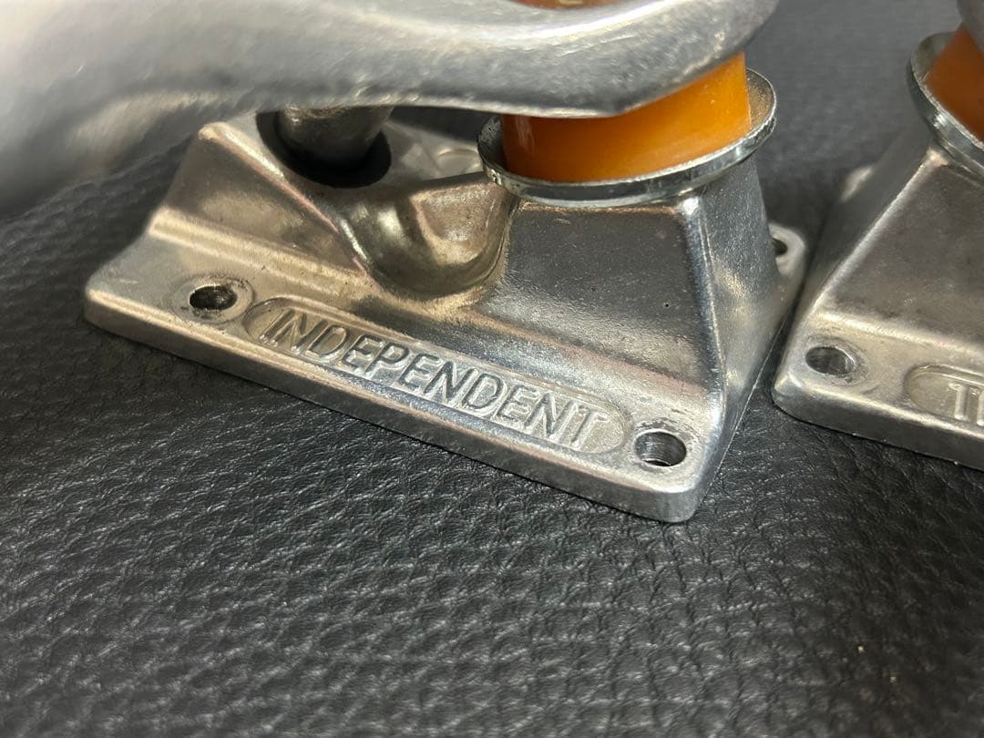 チタン インディペンデントINDEPENDENT 139 TITANIUM