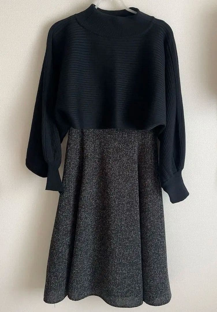 AND COUTURE 【WEB限定】横畔ニット＋ツイードミニワンピースセット