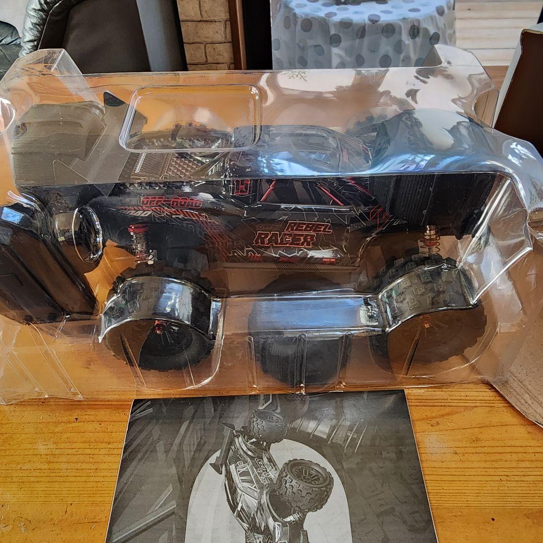 DEERC 1217 1/14 オフロードトラック