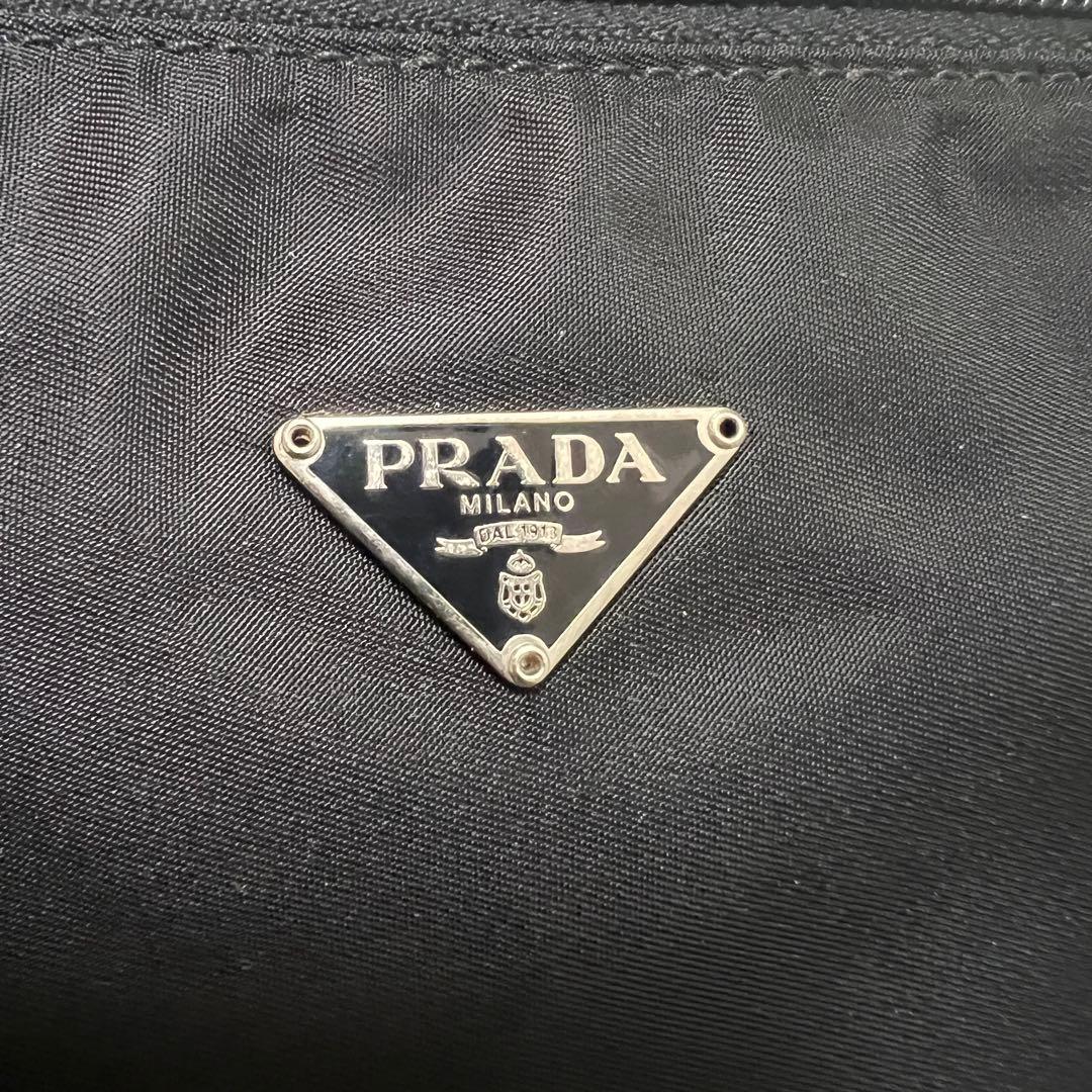 美品✨プラダ アクセサリーポーチ ハンドバッグ ナイロン 三角ロゴ ブラック