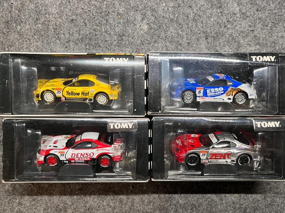TOMY SUPER GT 2005シリーズのミニカー９台セット　#I006