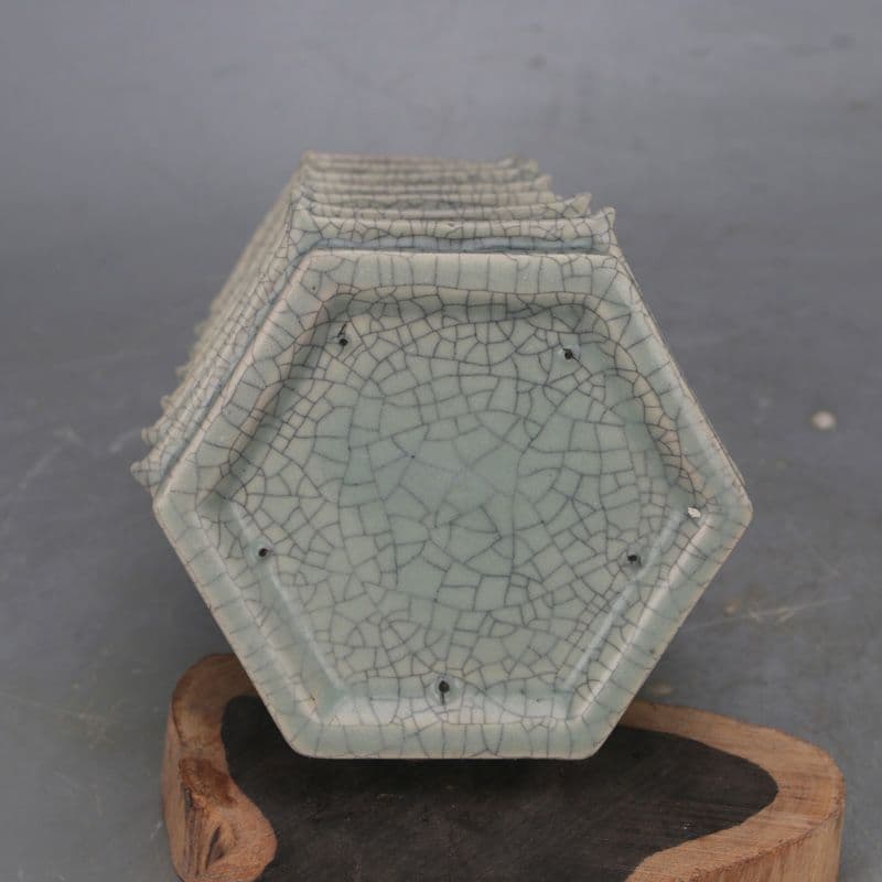 汝窯青釉開片清涼寺宝塔 置物 陶磁器 装飾品 工芸品 美術品 置物