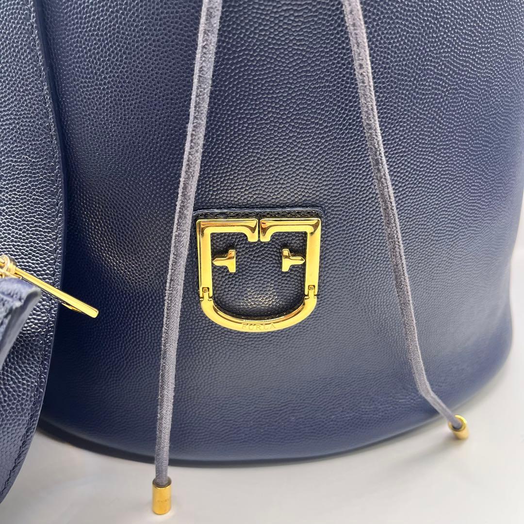 フルラ ショルダーバッグ 2way コロナ 巾着 ポーチ付　バケット レザー