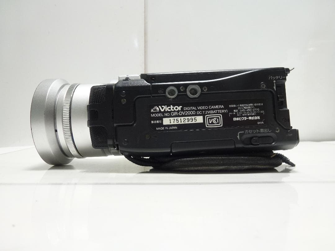 希少　動作品　Victor ビクター　デジタルビデオカメラ　GR-DV2000