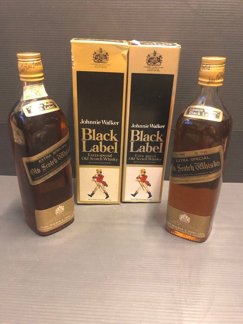 ジョニーウォーカー ブラックラベル 金キャップ 白紋章