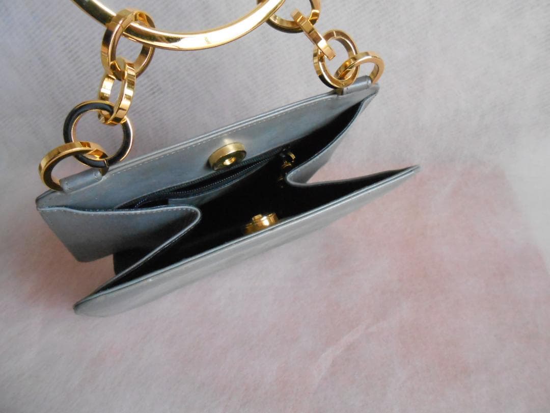 レア品 サルヴァトーレ フェラガモ ハンドバッグ パーティーバッグ レザー GY