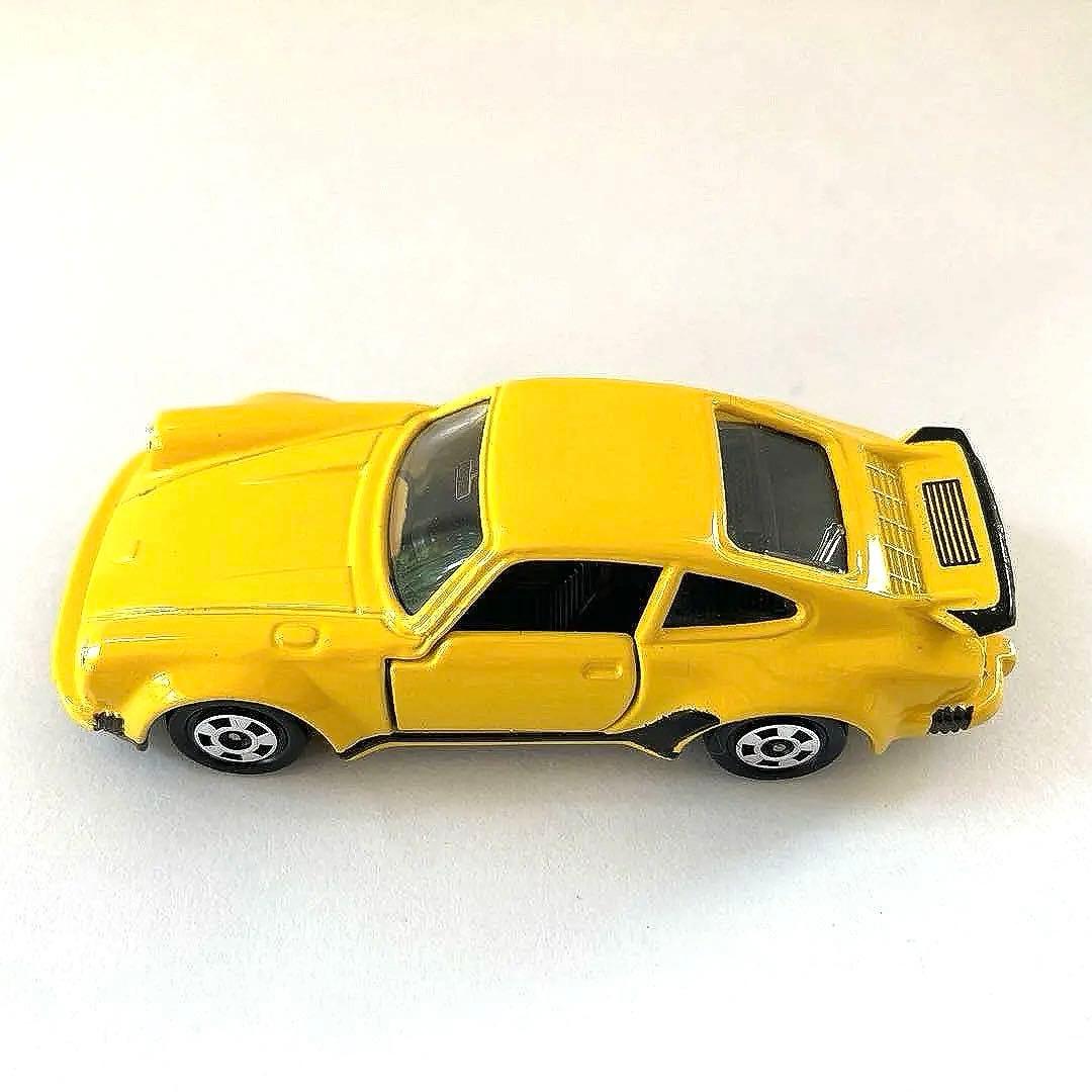 トミカ F1-2-2 ポルシェ930ターボ 日本製 青箱 イエロー 希少 美品