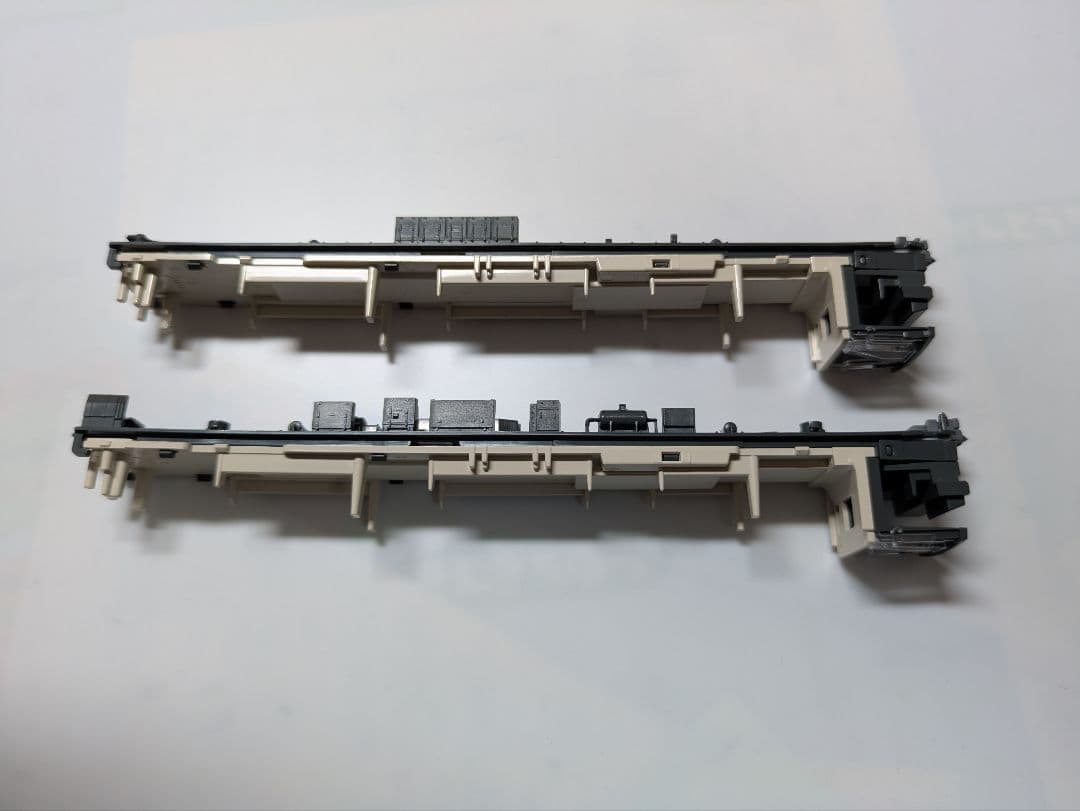 e231系1000番台【小山車両センター】【KATO】連結部TNカプラー化セット