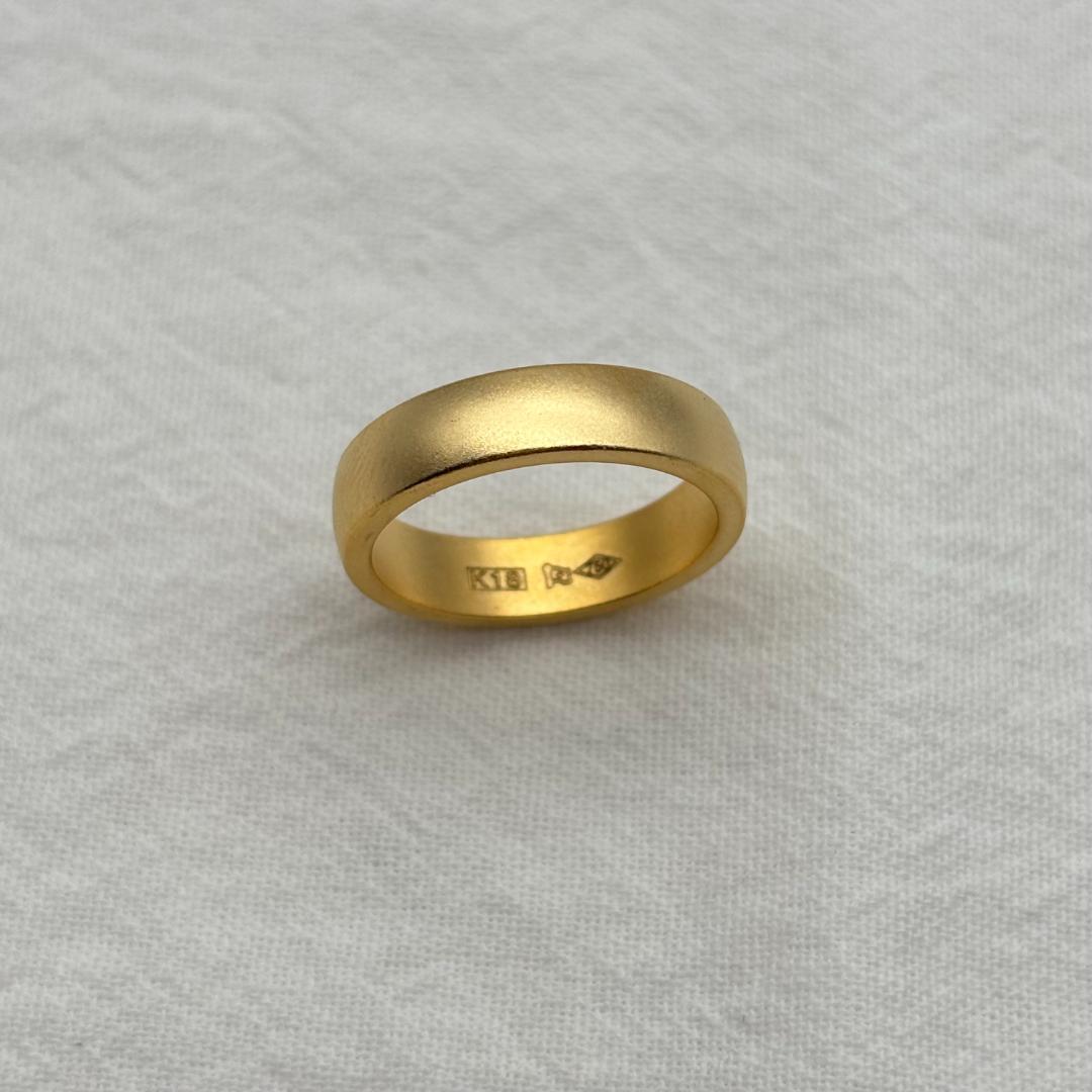 極美品 K18ゴールド マット仕上げ リング 4.36g 16号