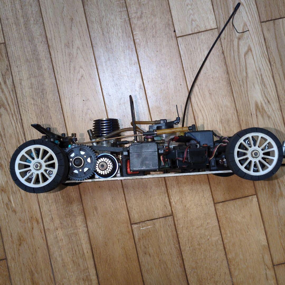 エンジンカーホビーラジコン（ジャンク）