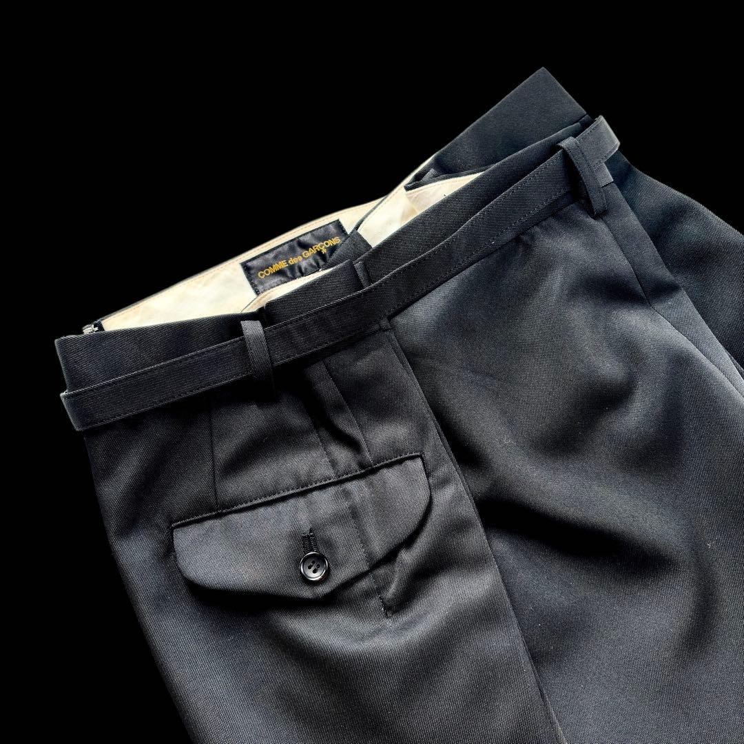 コムデギャルソン黒キュロットパンツ